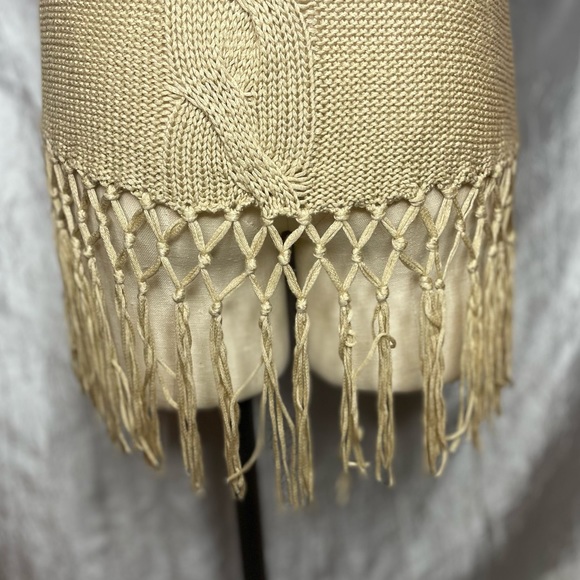 Red by BKE short sleeved tan acrylic cardigan with fringe - Picture 7 of 11